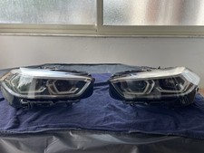 Fari BMW F40