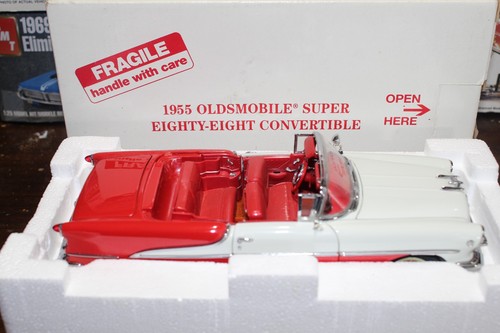 Danbury mint 1955 oldsmobile - mint,