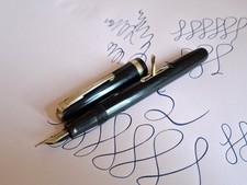 Fountain Pen Waterman's 513 Black Nib 14k Waterman’s ideal REG. U.S. PAT. OFF  