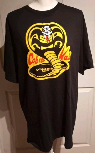 Shirt cobra kai nera - cobra,