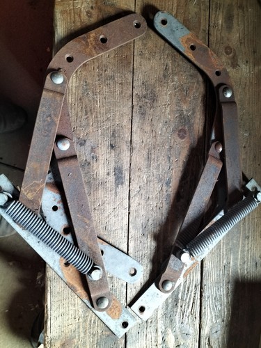 Molle cofano triumph roadster - triumph,
