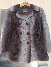 Giacca corta vintage in vera Karakul in ottime condizioni.