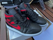 Nike Air Jordan Mid nero sirena da donna rosso TAGLIA 4,5 UK NUOVE IN SCATOLA