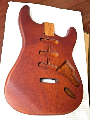 Corpo chitarra elettrica acero