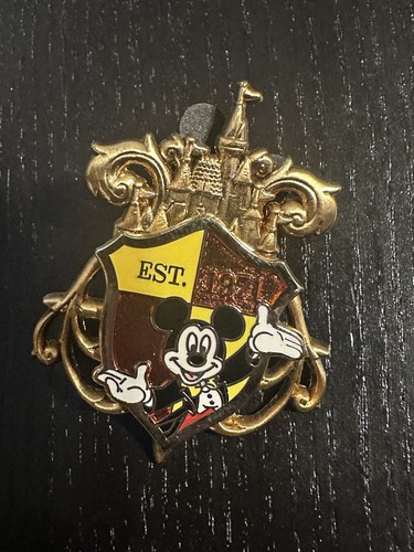 Disney mickey shield - mickey,