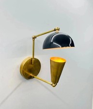 Applique da parete metà