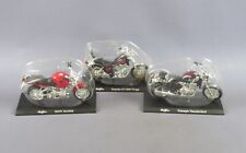 Modellini moto varie collezione Maisto BMW Yamaha Triumph scala 1:18