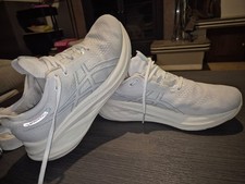 scarpe asics nimbus 26