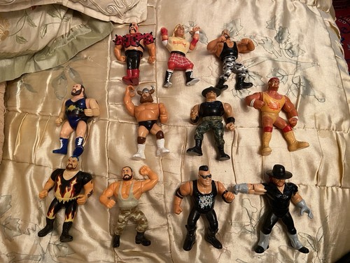 Wwe wrestling figurine hasbro - wwe,