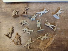 SOLDATINI 1/32  inglesi fanteria ww2  airfix?  VINTAGE