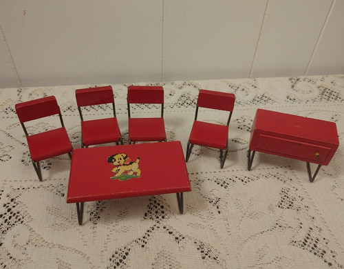 Tavolo sedie e buffet - e,