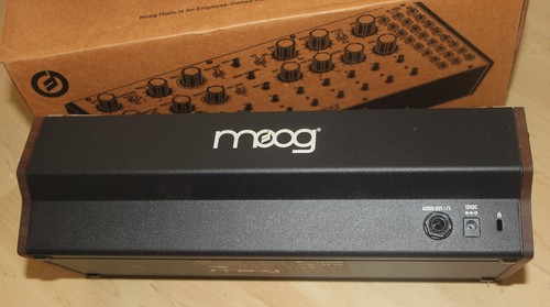 Moog dfam drummer from another - moog,