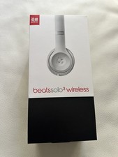 Box Beats Solo 3 Wireless vuoto