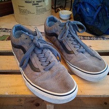 Furgone uomo vecchia scuola