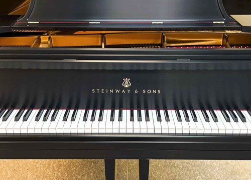 Superbly restored steinway - superbly, &
