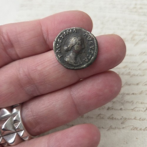 Antica moneta romana faustina - moneta,