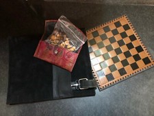 Elegante Scacchiera in pelle (forse vilpelle? Borsa camoscio (scacchi incompleti
