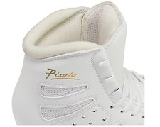 Ice Skates: Edea Piano + JW