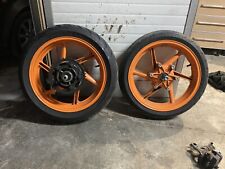 Cerchi Honda Cbr 600f 17x3.50 - 17x4.50 Pc25e Anche 900