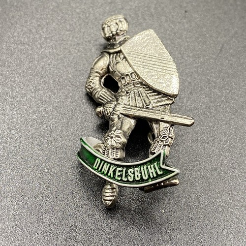 Spilla cavaliere medievale