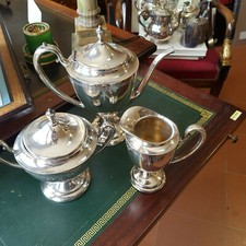 Servizio da caffe' tre pezzi