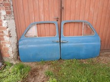 Due Porte Complete Di Una Fiat