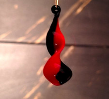 PENDENTE FOGLIA VETRO DI