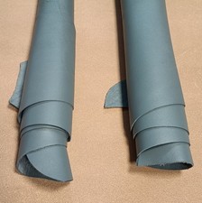 2 PELLI SCAMPOLO DI AGNELLO NAPPA COLORE GRIGIO PELLETTERIA CALZATURA HOBBY LARP