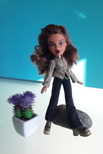 Bratz doll mga yasmin - "bratz, mga,