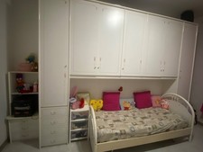 cameretta a ponte usata bianca con possibilità di un secondo letto