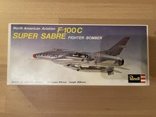 Revell North F10OC SUPER SABRE