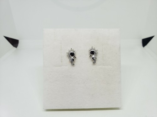 Orecchini bottone - a,