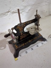 Antica macchina da cucire