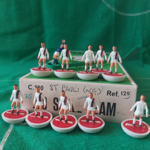 Mint subbuteo team ref 129 - team, hw