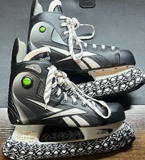 Pattini da hockey su ghiaccio