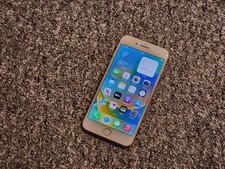 Apple iPhone 8 Plus - 64GB -