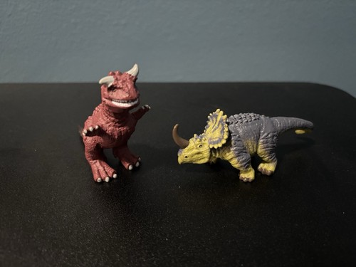 Disney dinosauri carnotauro - disney,