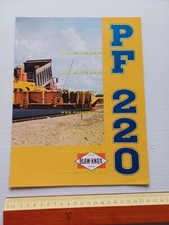 Blaw-Knox PF 220 asfaltatrice