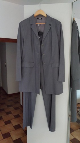 Tailleur donna grigio chiaro