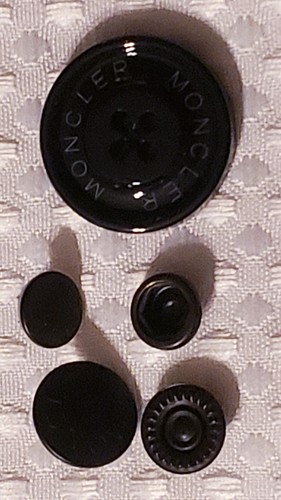 Set bottoni moncler - set,