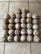 32 palloni da baseball usati