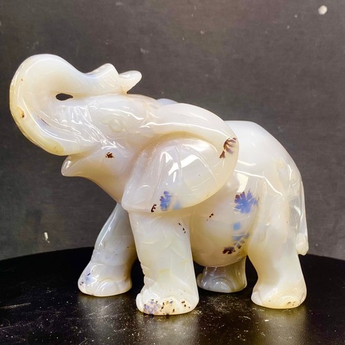 Elefante cristallo intagliato