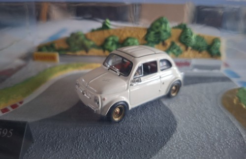 Modellino fiat 595 abarth - modellino, i