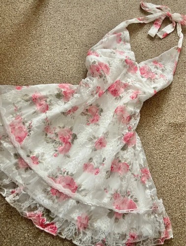 Abito rose pizzo fiori