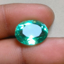 Acquamarina sciolta blu