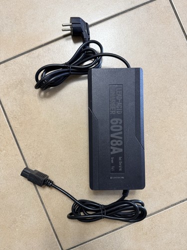Caricabatterie 60v 8amper per - caricabatterie,