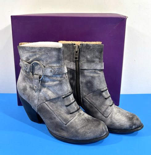 Stivaletti fergie linea - linea, donna