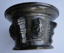 Antico mortaio in bronzo sec. XVI-XVII .