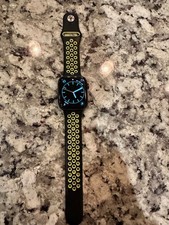 Apple Watch Nike Series 6 GPS
