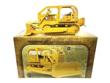 International IH TD-25 Dozer -